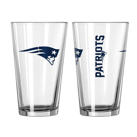 New England Patriots 16oz. Gameday Pint Glass