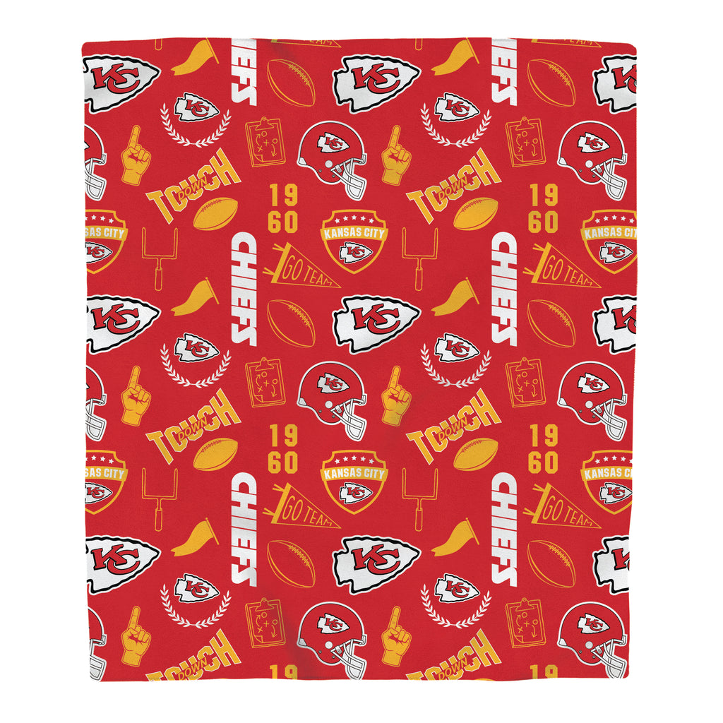 Kansas City Chiefs Collage Icon Polar Fleece Throw Blanket