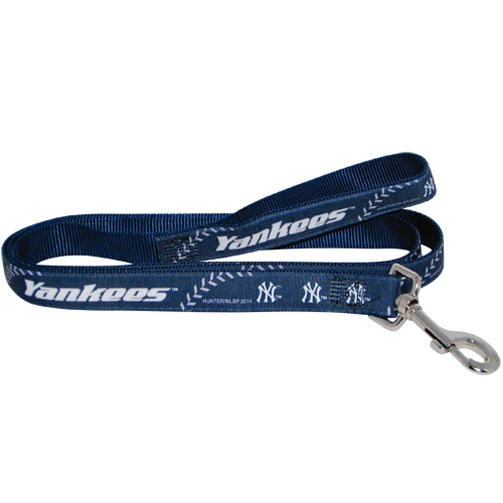 New York Yankees 6 Ft Pet Leash