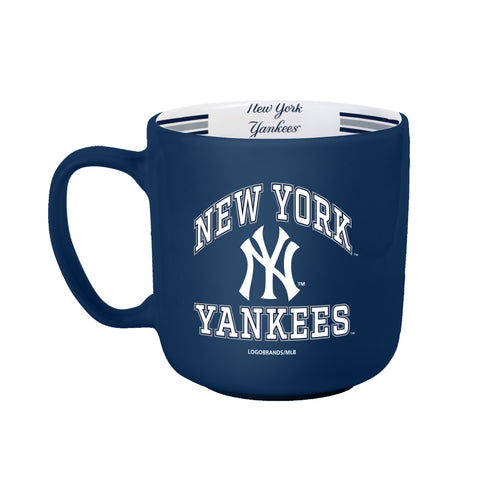 New York Yankees 15oz. Stripe Mug