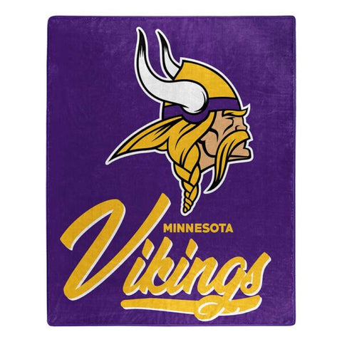 Minnesota Vikings 50" x 60" Signature Royal Plush Throw Blanket