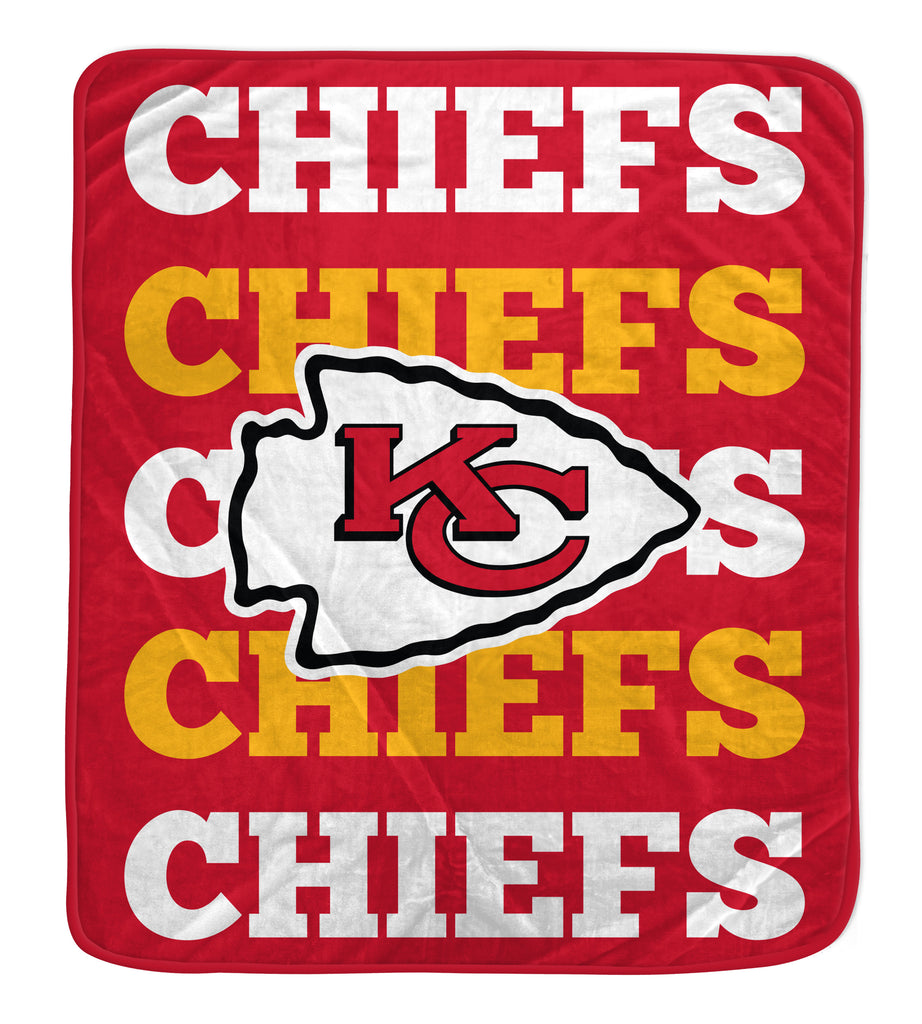 Kansas City Chiefs 60" x 70" Repeat Refresh Premium Plush Throw Blanket
