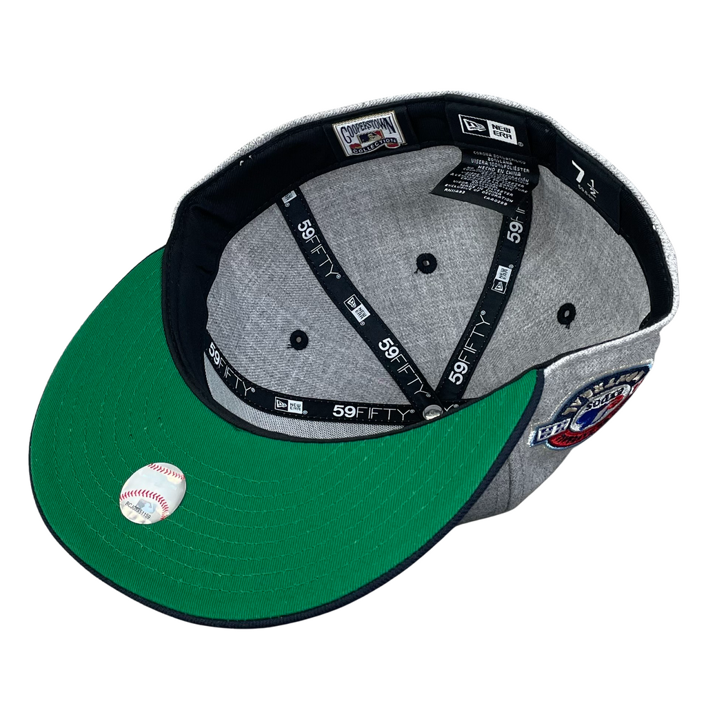New Era Montreal Expos Cyberpunks Club Patch Hat Club Exclusive 59FIFTY Fitted Hat Navy