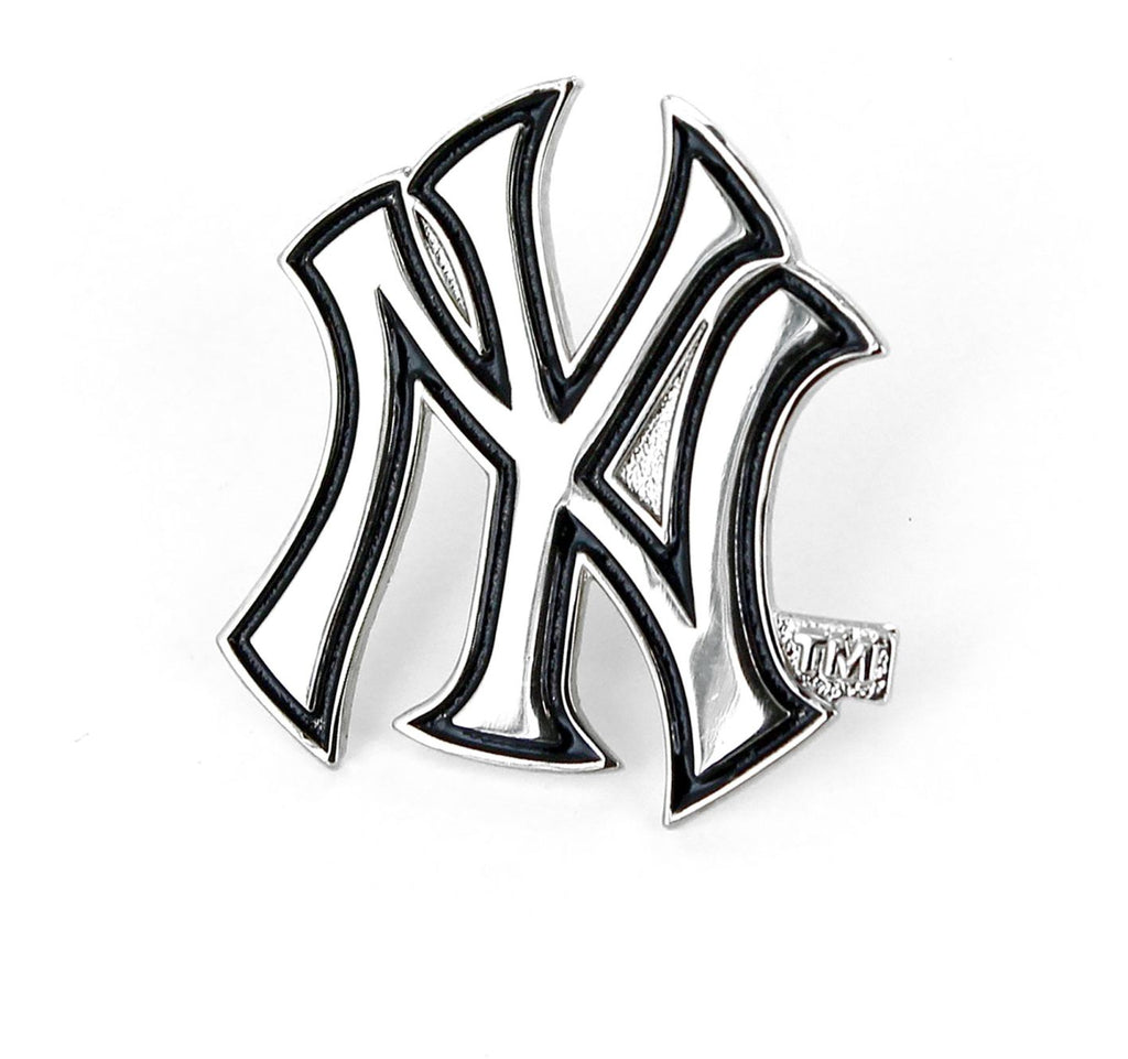 New York Yankees Black & Metal Lapel Pin