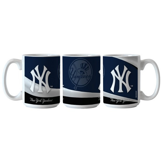 New York Yankees 15oz. Wave Mug