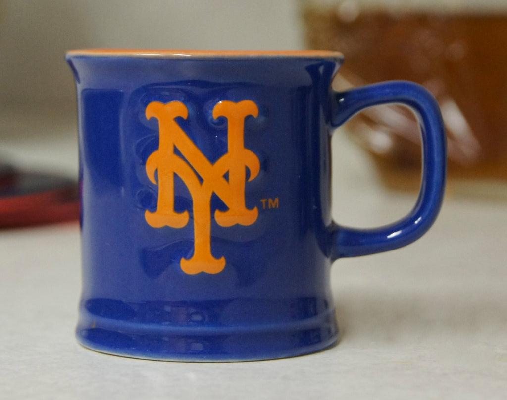 New York Mets 2oz. Sculpted Mug Shot