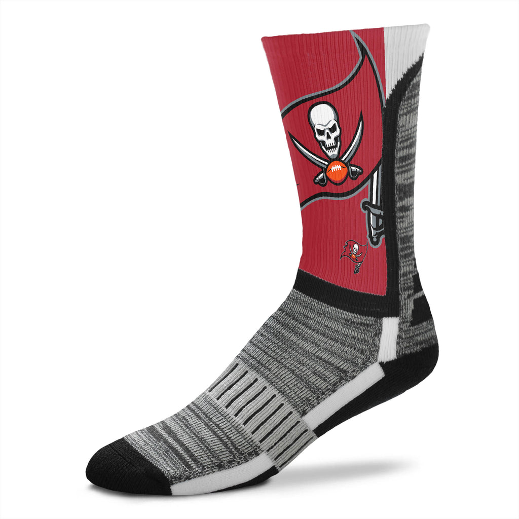 Tampa Bay Buccaneers DyeNamic Big Logo Socks - Large