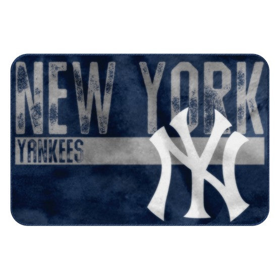 New York Yankees 20" x 30" Worn Out Printed Foam Mat