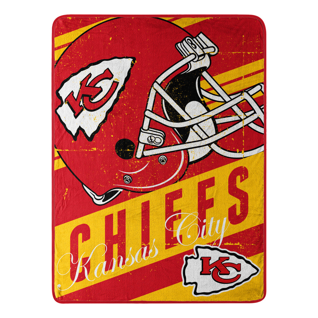 Kansas City Chiefs 46" x 60" Deep Slant Micro Raschel Throw Blanket