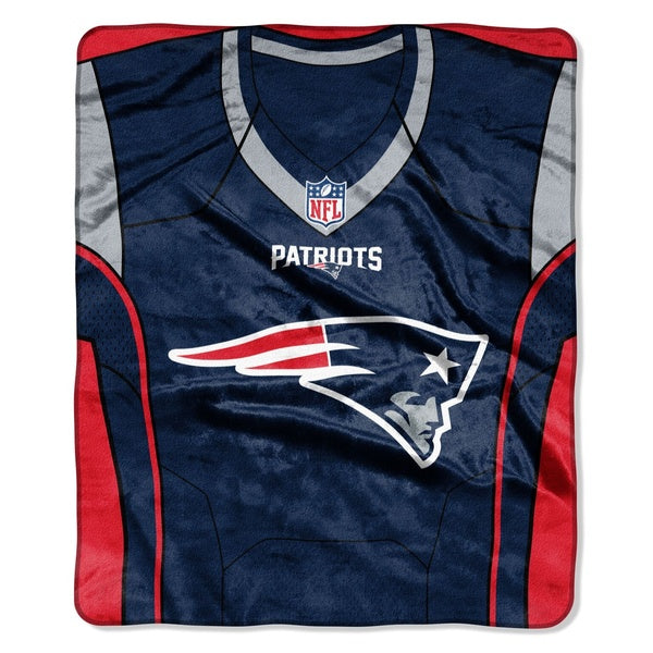 New England Patriots 50" x 60" Jersey Royal Plush Throw Blanket