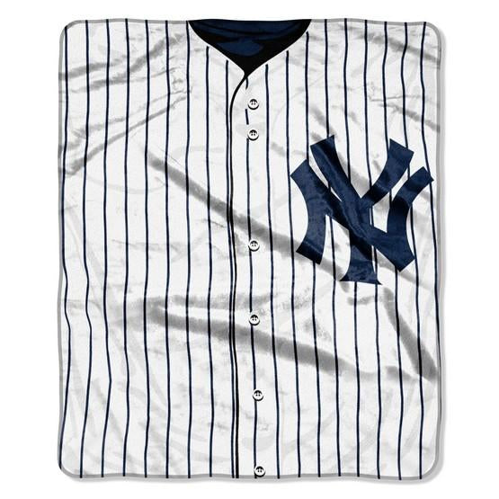New York Yankees 50" x 60" Jersey Royal Plush Throw Blanket