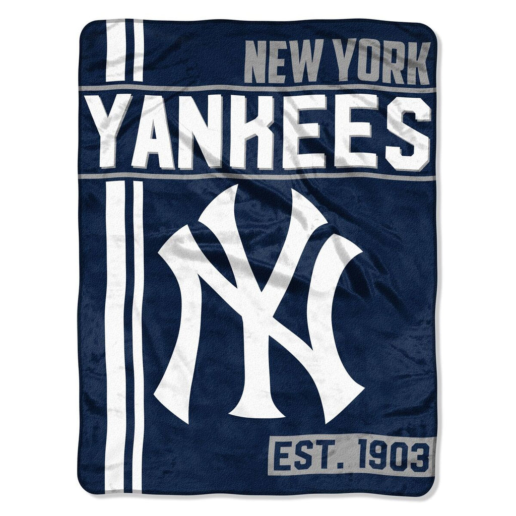 New York Yankees 50" x 60" Walk Off Micro Raschel Throw Blanket