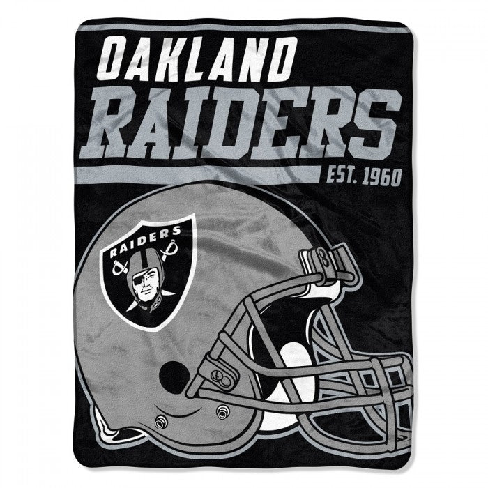 Oakland Raiders 50" x 60" 40-Yard Dash Micro Raschel Throw Blanket
