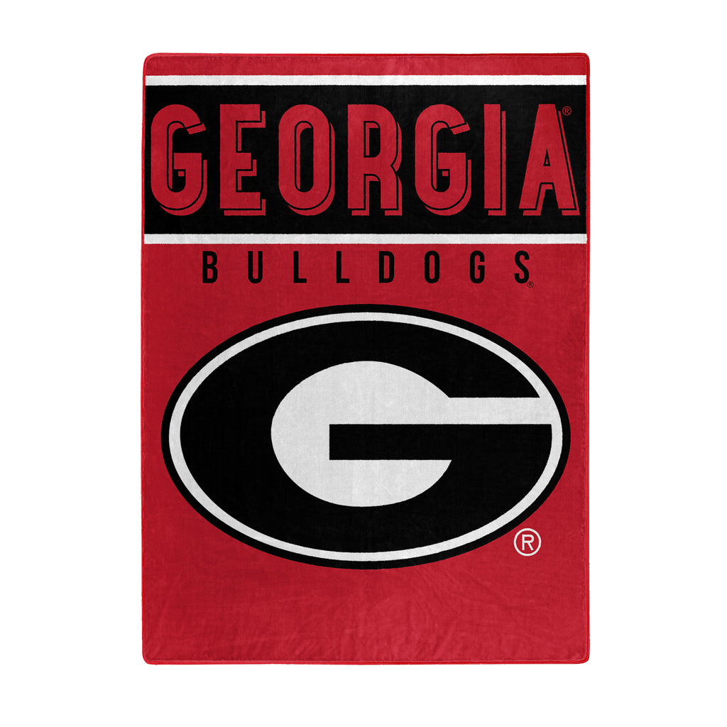 Georgia Bulldogs 60" x 80" Basic Royal Plush Blanket