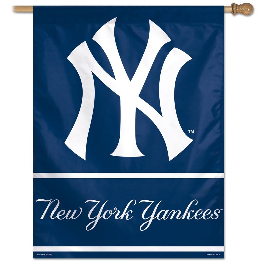 New York Yankees 27" X 37" Vertical Flag